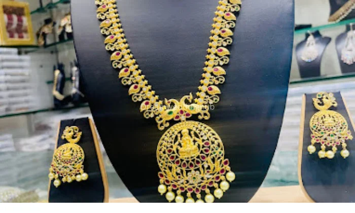 SK Revankar Saraf and Jewellers